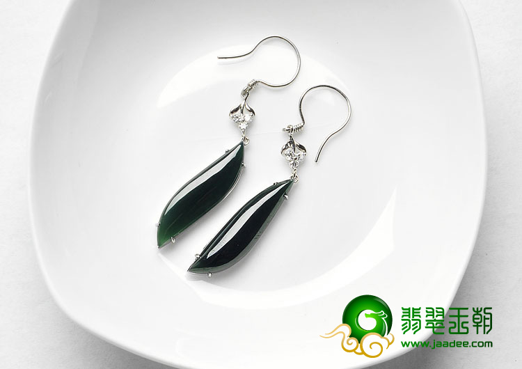 冰种墨翠缅甸翡翠A货镶银耳坠（水钻）