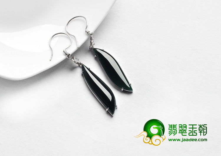 冰种墨翠缅甸翡翠A货镶银耳坠（水钻）