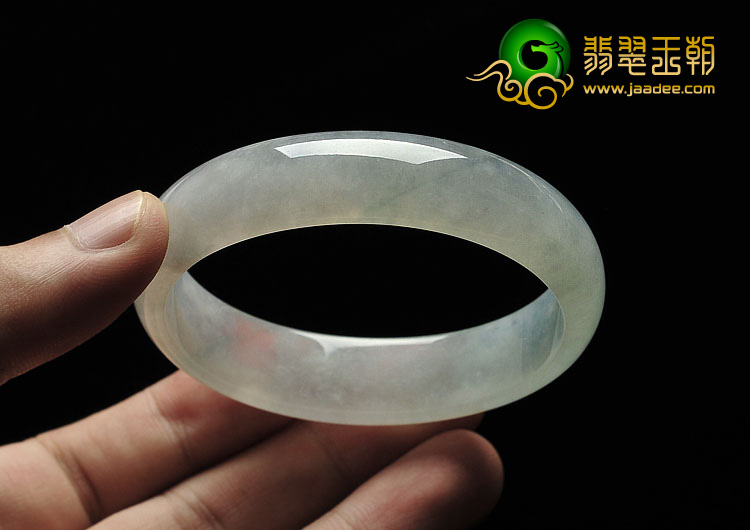 冰种淡晴水缅甸翡翠A货贵妃镯（55.8mm-50.7mm）