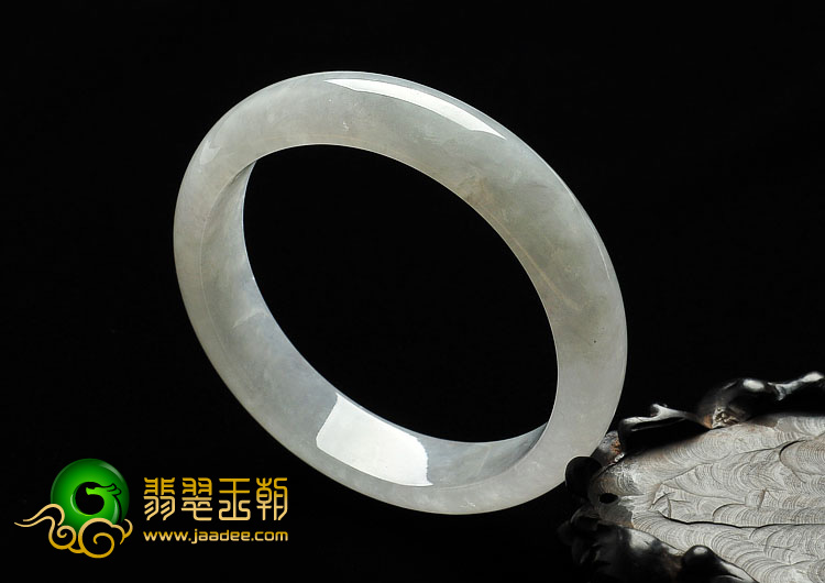 冰种淡晴水缅甸翡翠A货手镯（63.6mm ）