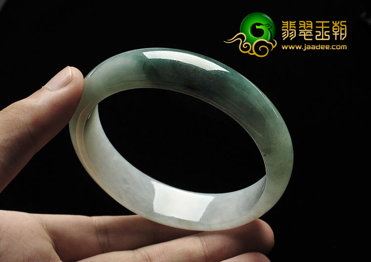 糯冰种飘花缅甸翡翠A货手镯（64.6mm）
