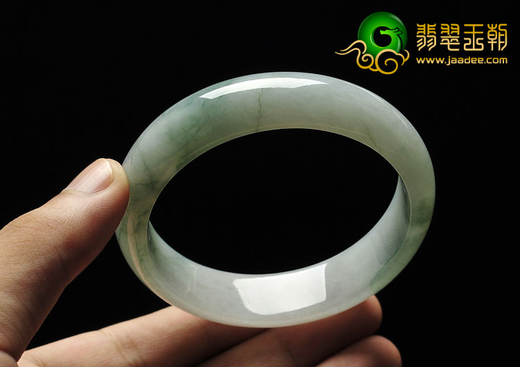 糯冰种飘花缅甸翡翠A货手镯（57.7mm）