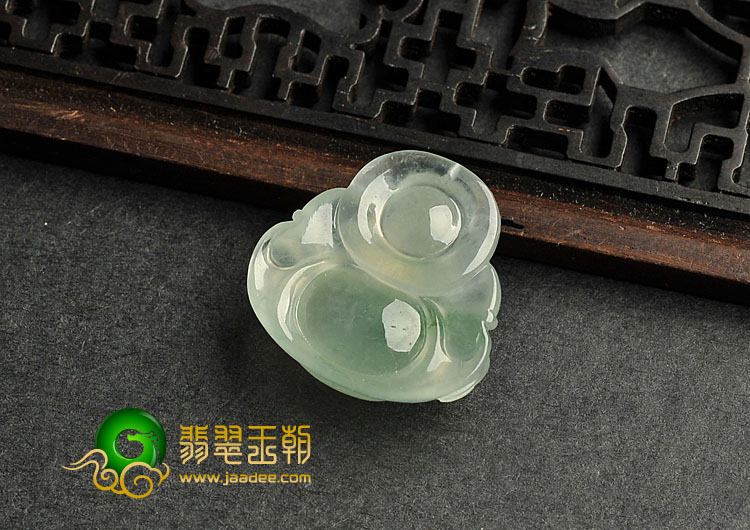 冰种飘花缅甸翡翠A货玉佛挂件