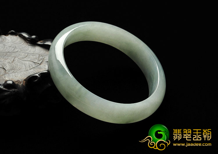 糯冰种晴水缅甸翡翠A货手镯（57.6mm）