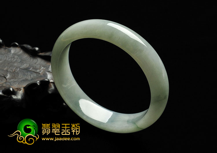 糯冰种晴水缅甸翡翠A货手镯（57.6mm）
