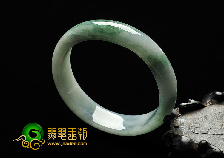 糯冰种飘花缅甸翡翠A货手镯（57.6mm）