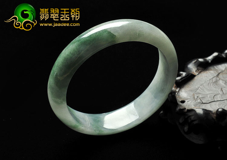 糯冰种飘花缅甸翡翠A货手镯（57.6mm）