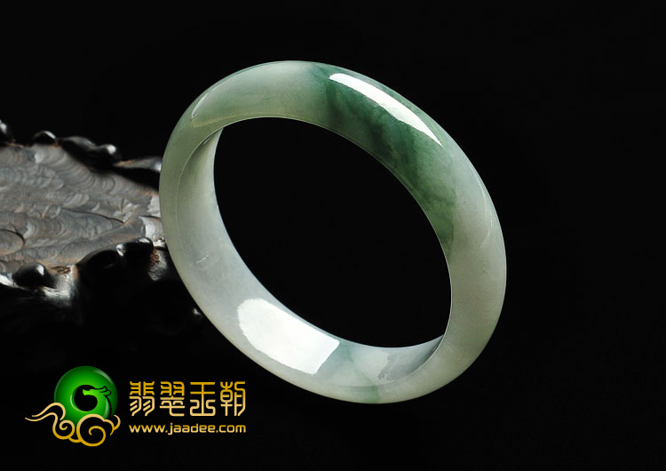 糯冰种飘花缅甸翡翠A货手镯（58.2mm）