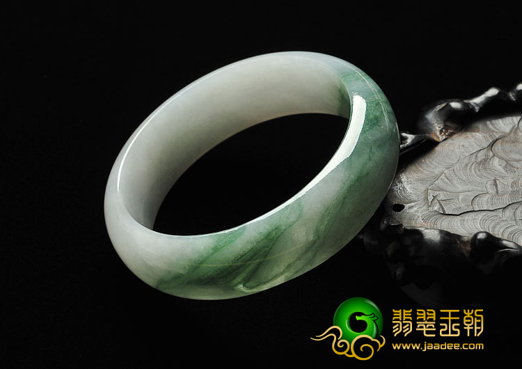 糯冰种飘花缅甸翡翠A货手镯（56.3mm）