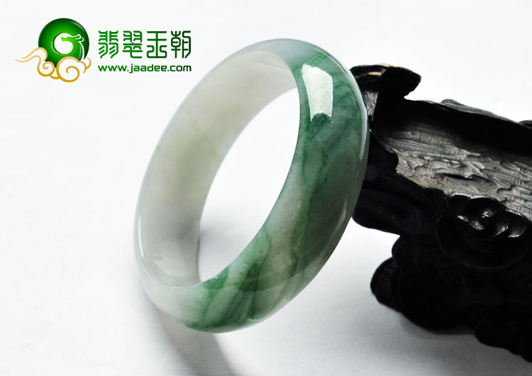 糯冰种飘花缅甸翡翠A货手镯（56.3mm）
