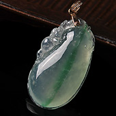 冰种飘翠缅甸翡翠A货镶玫瑰金扣福瓜挂件（真钻）