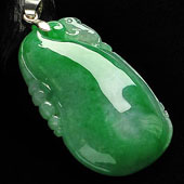 糯冰种翠色缅甸翡翠A货福瓜挂件