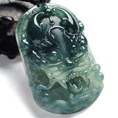 冰种油青缅甸翡翠A货兽头挂件