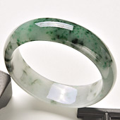 糯冰种飘花缅甸翡翠A货手镯（52.2mm）