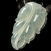 冰种晴水春带彩缅甸翡翠A货叶子挂件