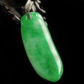 冰种阳绿缅甸翡翠A货福瓜挂件