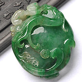 糯冰种浓绿缅甸翡翠A货龙献寿挂件
