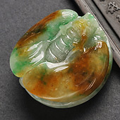 糯冰种黄加绿缅甸翡翠A货蝙蝠挂件