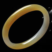 糯冰种黄翡缅甸翡翠A货贵妃镯（49.3mm-45.2mm）