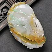 糯冰种三彩缅甸翡翠A货凤戏牡丹手玩件