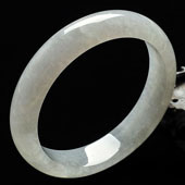 冰种淡晴水缅甸翡翠A货手镯（63.6mm ）