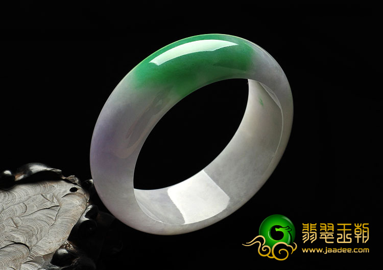 糯冰种春带彩缅甸翡翠A货手镯（55.6mm）