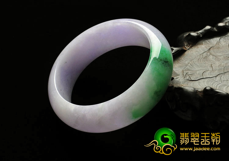 糯冰种春带彩缅甸翡翠A货手镯（55mm）