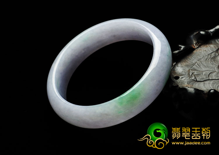 糯冰种春带彩缅甸翡翠A货手镯（56.7mm）