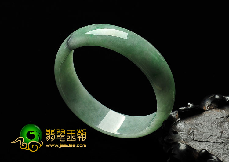 糯冰种飘翠缅甸翡翠A货手镯（56.8mm）