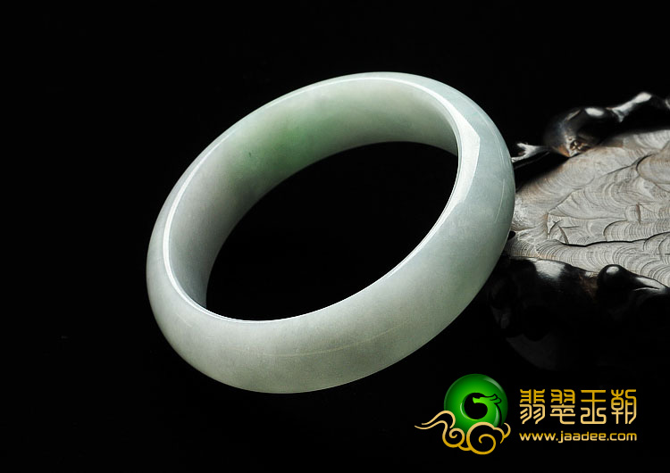 糯冰种晴水缅甸翡翠A货手镯（54mm）