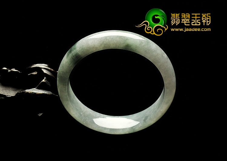 糯冰种晴水飘花缅甸翡翠A货手镯（58.5mm）