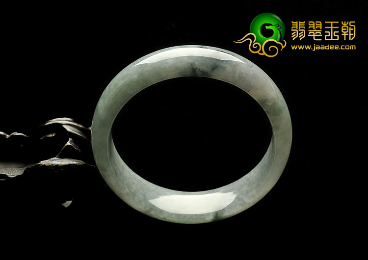 糯冰种晴水飘花缅甸翡翠A货手镯（58.5mm）