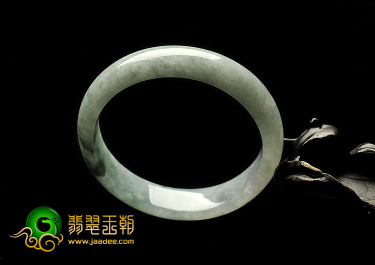 糯冰种晴水飘花缅甸翡翠A货手镯（58.5mm）