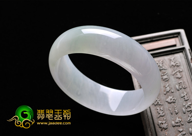 冰种晴水缅甸翡翠A货手镯（58.3mm）