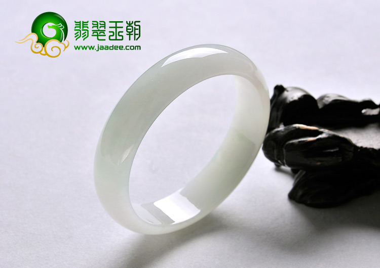 糯冰种晴水缅甸翡翠A货手镯（58.8mm）
