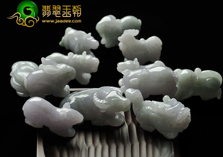 糯冰种晴水紫罗兰缅甸翡翠A货十二生肖挂件