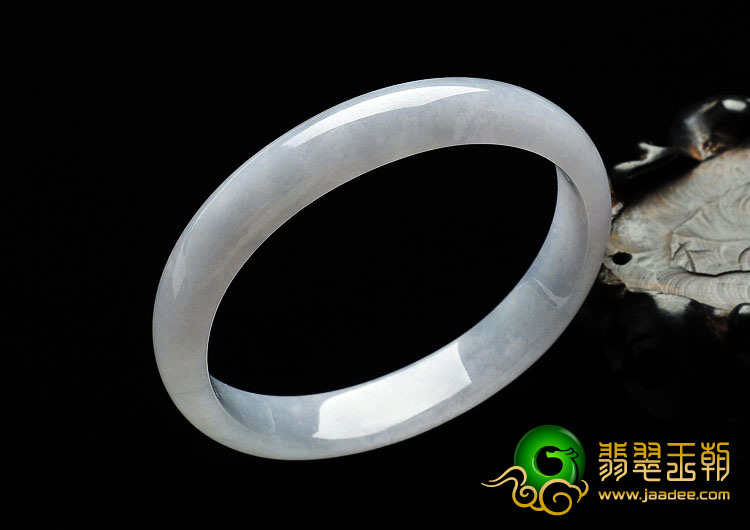 糯冰种淡紫罗兰缅甸翡翠A货贵妃镯（56.7-51.1mm）