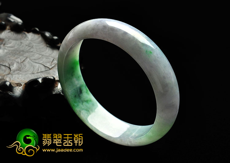 糯冰种春带彩缅甸翡翠A货手镯（54.7mm）