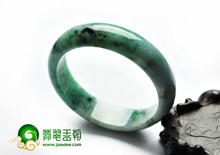 细糯种飘花缅甸翡翠A货手镯（60.4mm）