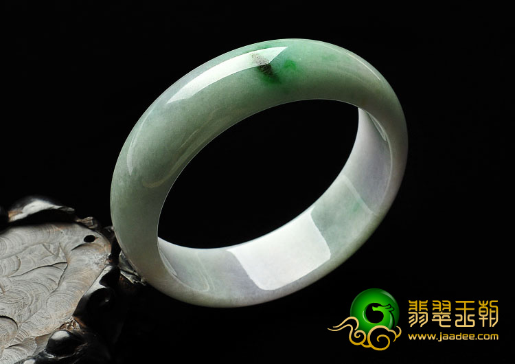 糯冰种淡春带彩缅甸翡翠A货手镯（56.3mm）