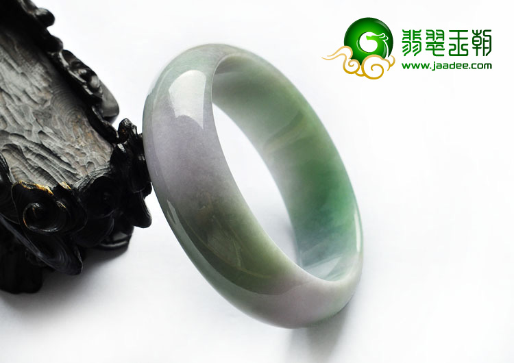 糯冰种淡春带彩缅甸翡翠A货手镯（56.3mm）