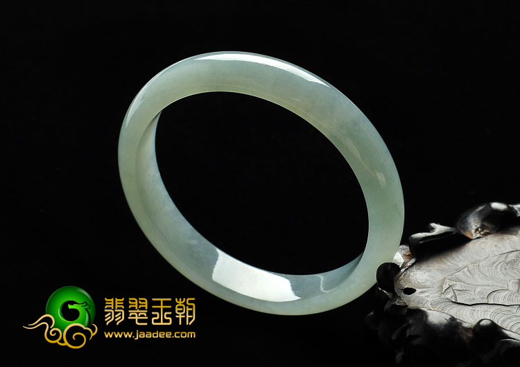 糯冰种晴水缅甸翡翠A货手镯（54.8mm）