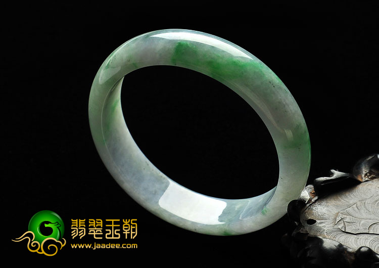 糯冰种飘翠缅甸翡翠A货手镯（57mm）