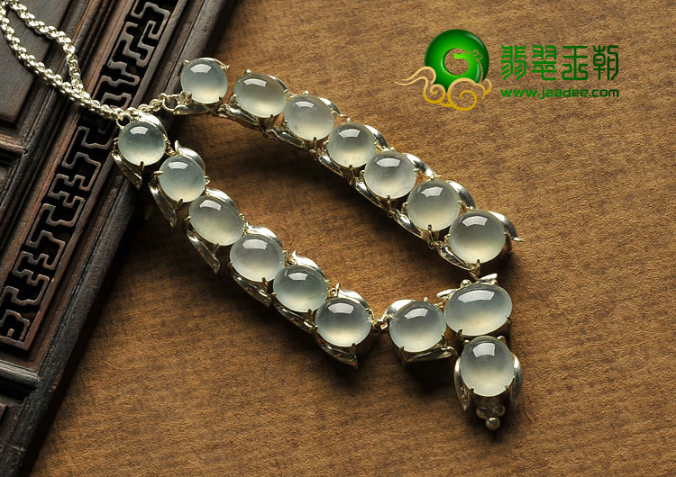 玻璃种淡晴水缅甸翡翠A货项链面（一批走）