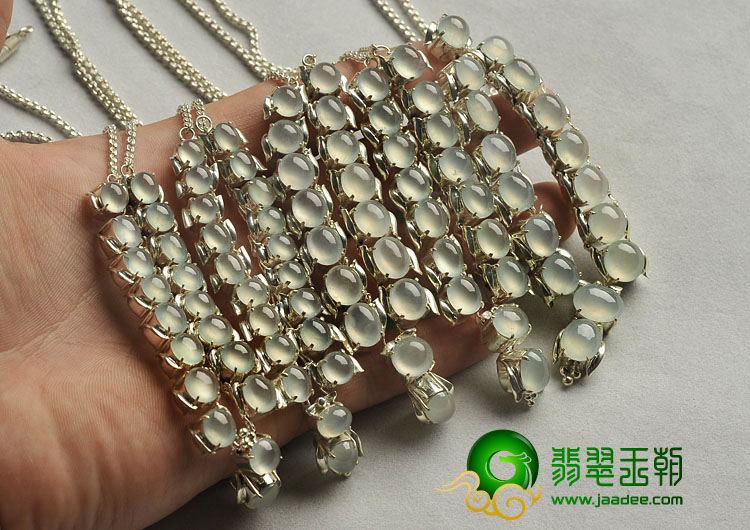 玻璃种淡晴水缅甸翡翠A货项链面（一批走）