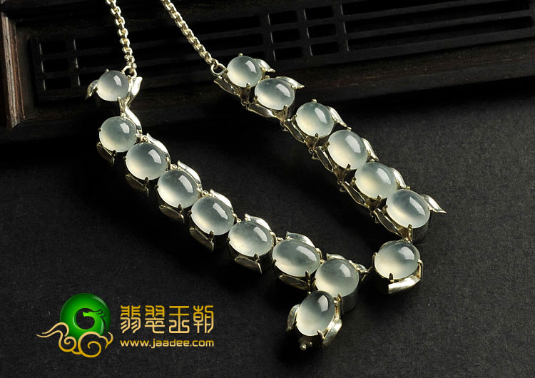玻璃种淡晴水缅甸翡翠A货项链面（一批走）