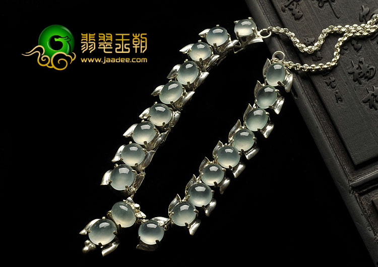 玻璃种淡晴水缅甸翡翠A货项链面（一批走）