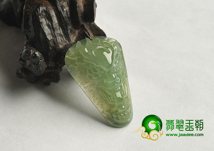 冰种晴水缅甸翡翠A货龙头挂件