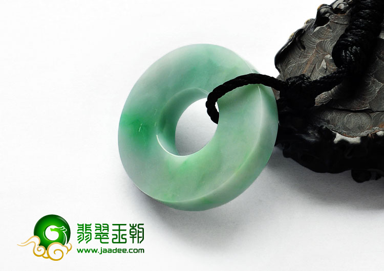 糯冰种飘翠缅甸翡翠A货平安扣挂件