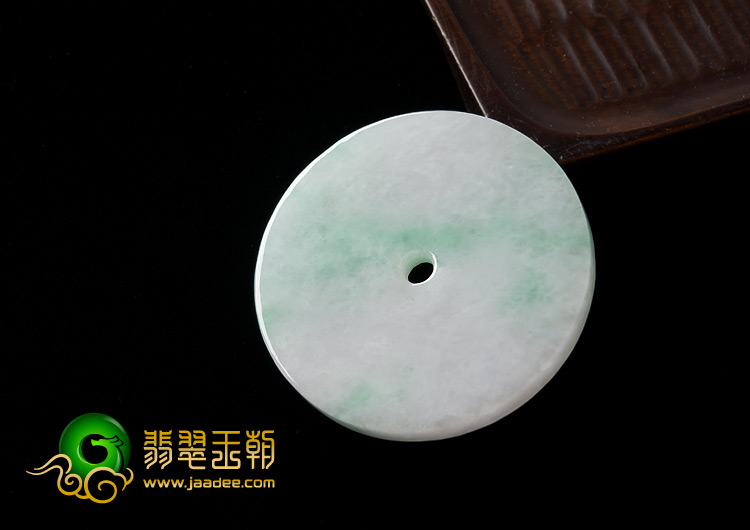 糯冰种飘翠缅甸翡翠A货平安扣挂件